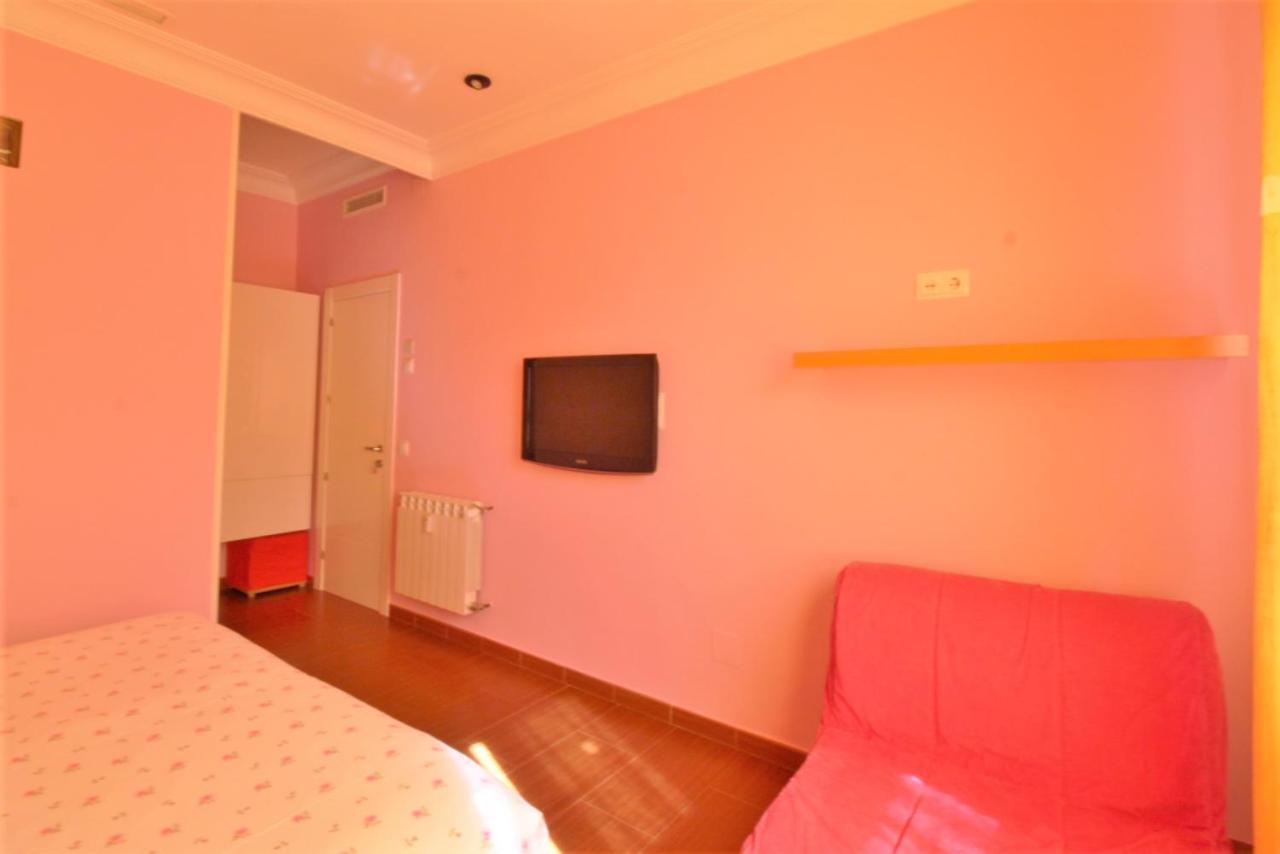 Hostal Arco Iris Madrid Dış mekan fotoğraf