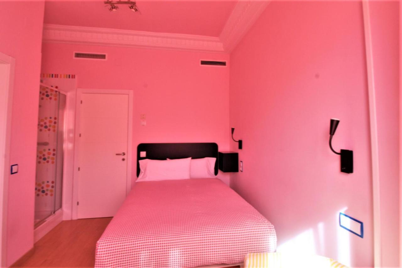 Hostal Arco Iris Madrid Dış mekan fotoğraf