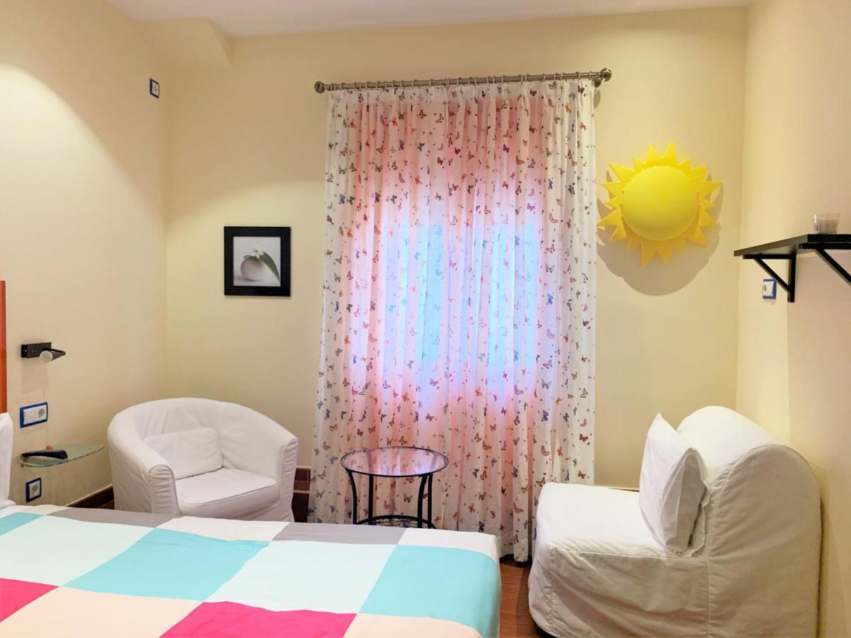 Hostal Arco Iris Madrid Dış mekan fotoğraf