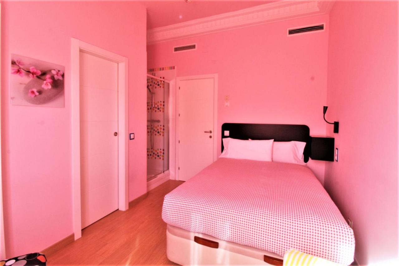 Hostal Arco Iris Madrid Dış mekan fotoğraf