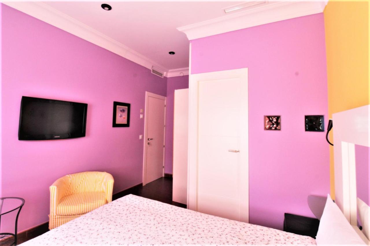 Hostal Arco Iris Madrid Dış mekan fotoğraf
