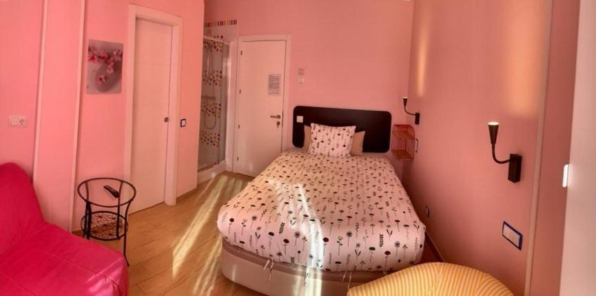 Hostal Arco Iris Madrid Dış mekan fotoğraf