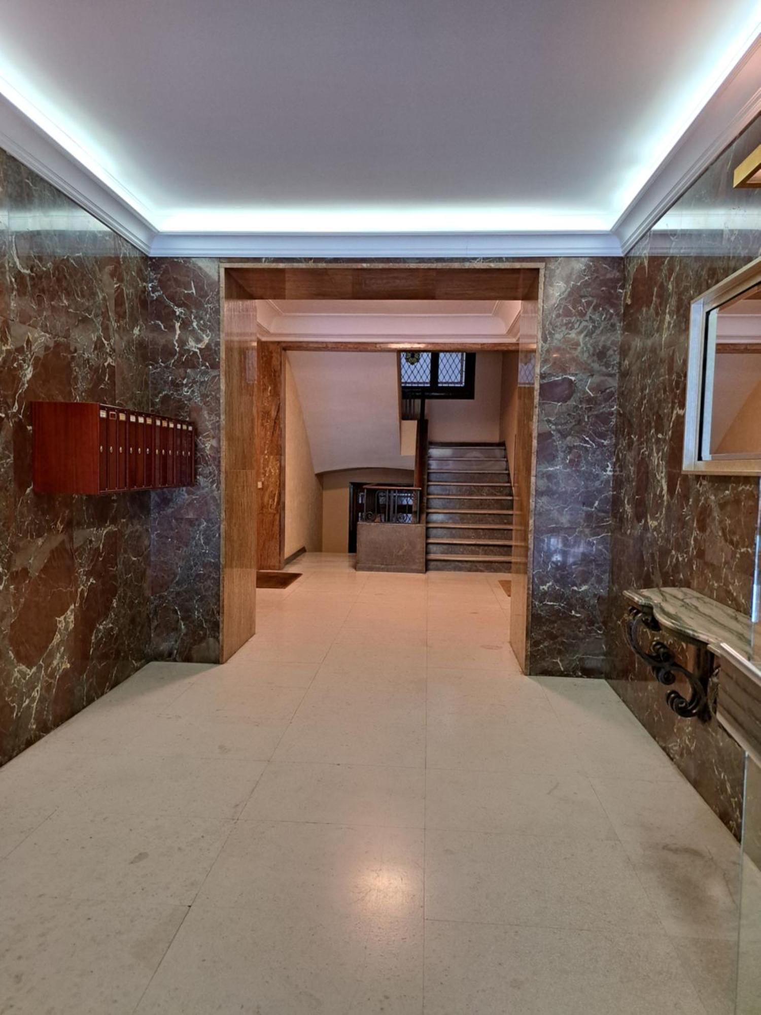 Hostal Arco Iris Madrid Dış mekan fotoğraf