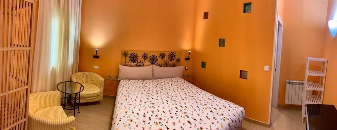 Hostal Arco Iris Madrid Dış mekan fotoğraf