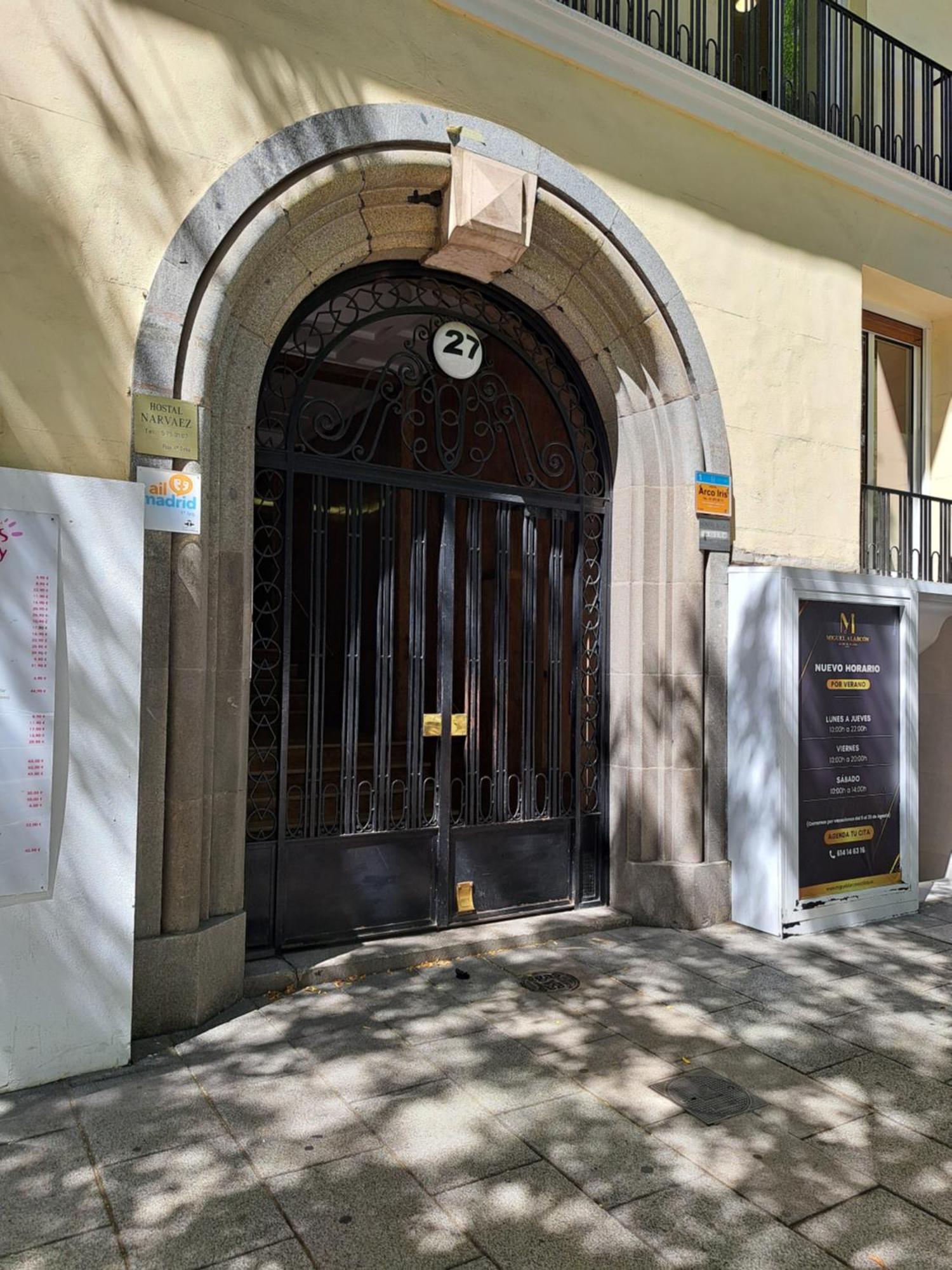 Hostal Arco Iris Madrid Dış mekan fotoğraf